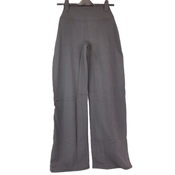 NWT Oner Active SoftMotion Straight Leg Bottoms in Soft Black Size Medium - Picture 4 of 8